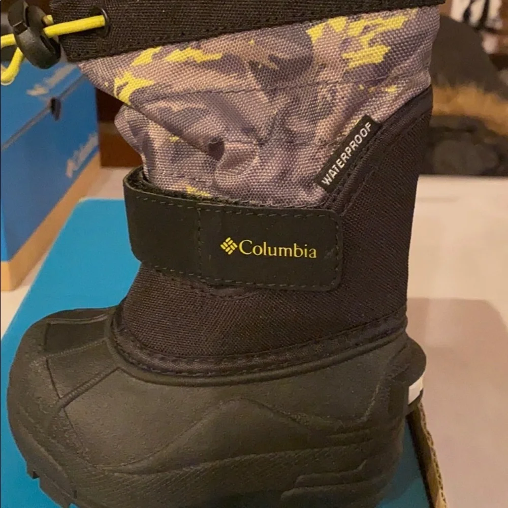 COLUMBIA twin tundra  printed boots